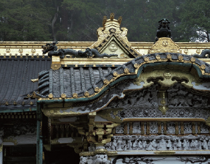 東照宮　唐門から拝殿